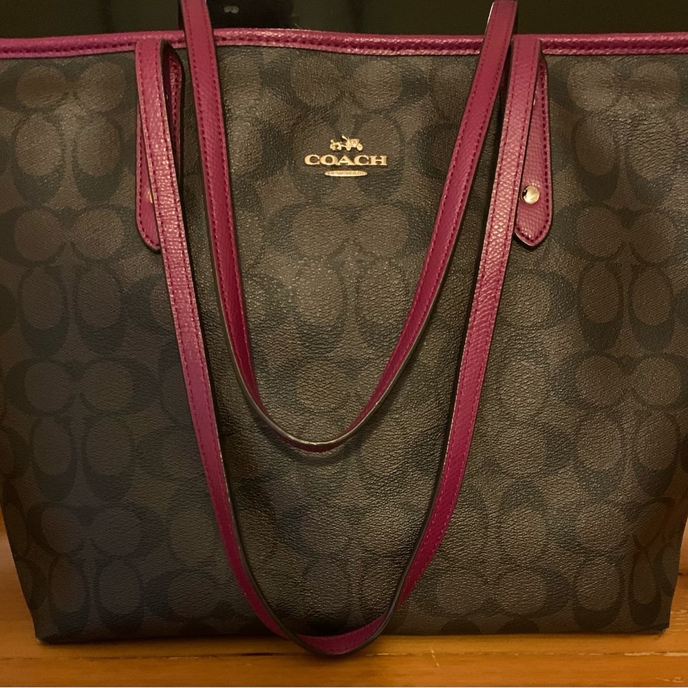 Coach city tote